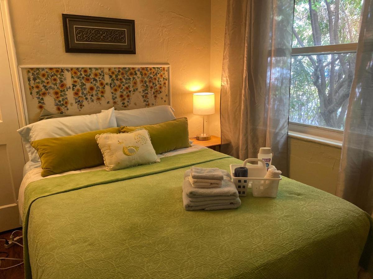 Villa Olivia Guest Rooms Hollywood Exteriér fotografie